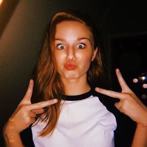 Meet your Posher, Mikayla